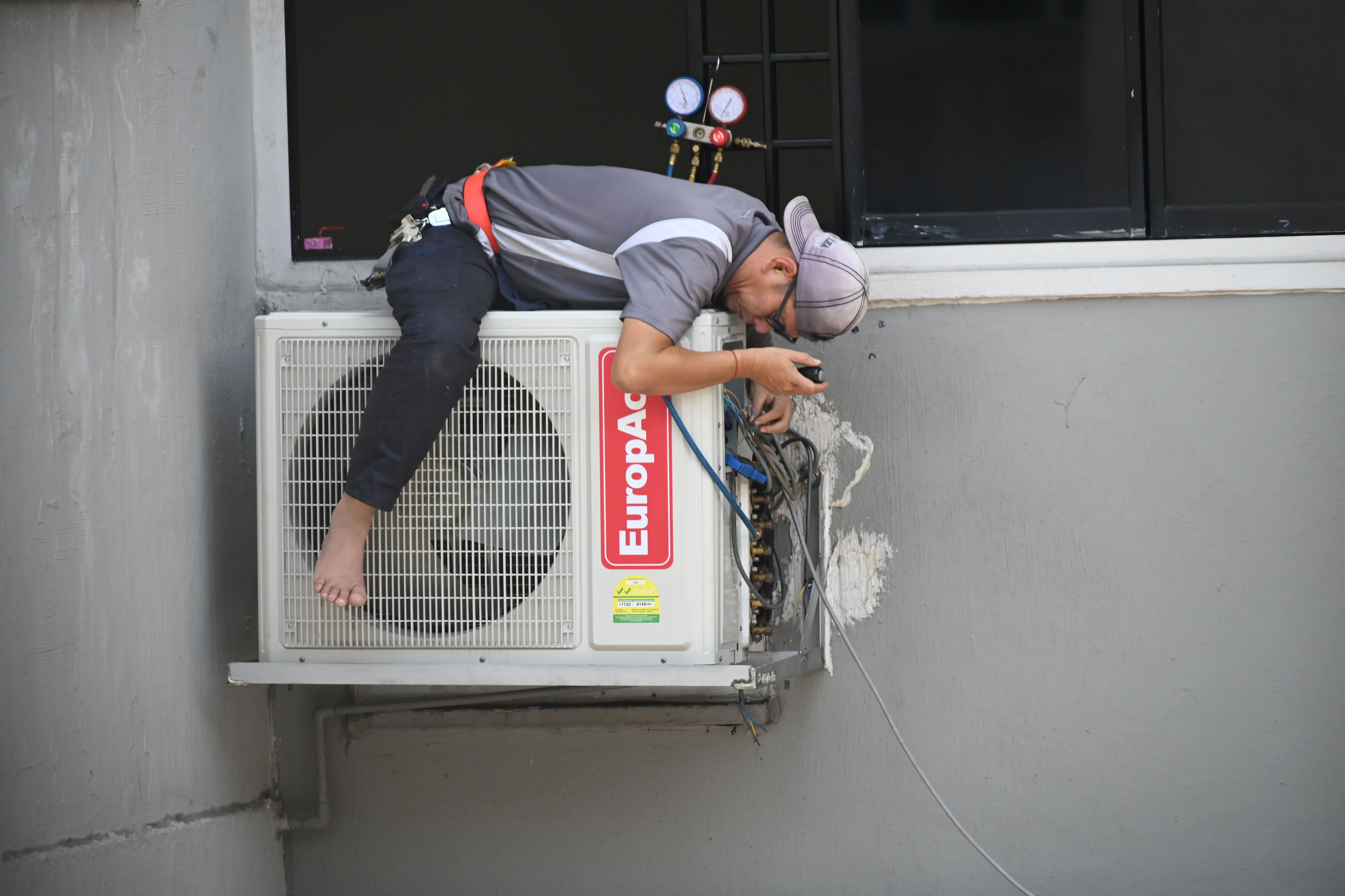 Split AC Cleaning